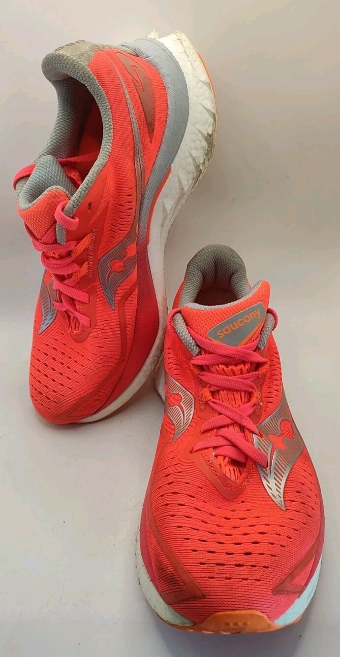Saucony Sneakers Women Endorphin Speed 4 Running Shoes ViziRed Gray Sz 7.5 Women